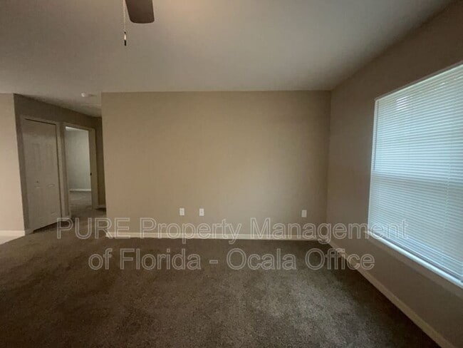 Building Photo - 8819 SW 132nd Ln