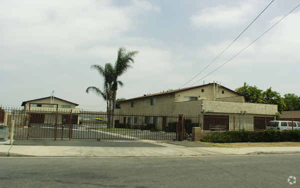 Building Photo - 10073 Gould St