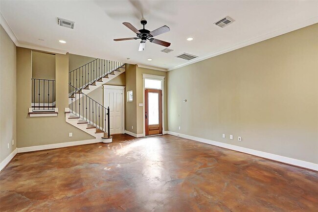 Foto del edificio - 923 W 23rd St