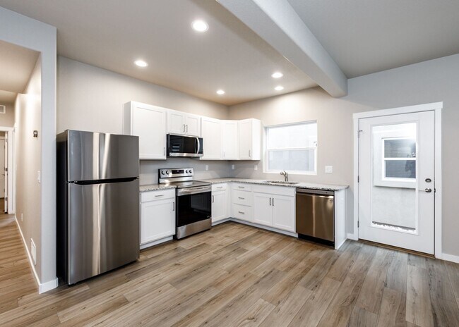 Building Photo - 5153 Palomino Ranch Point