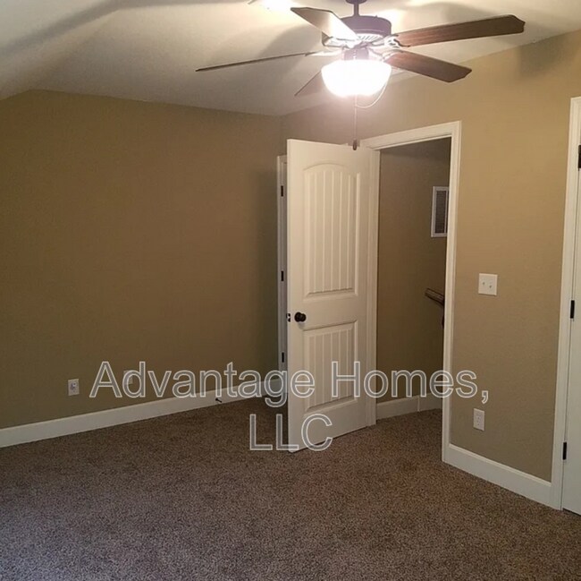 Foto del edificio - 2176 SW Timbertrace Ln