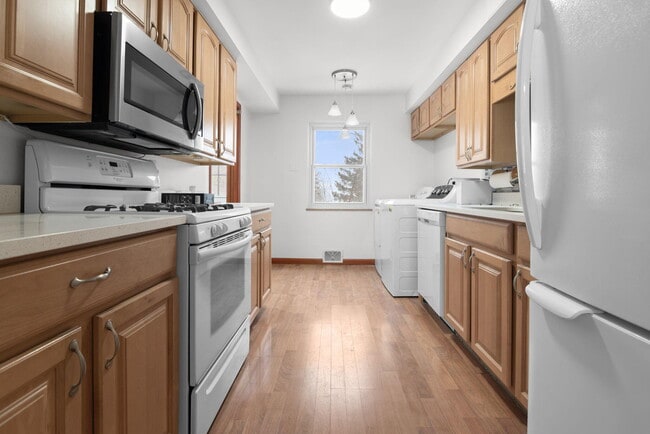 Foto del edificio - 2740 Judah Rd