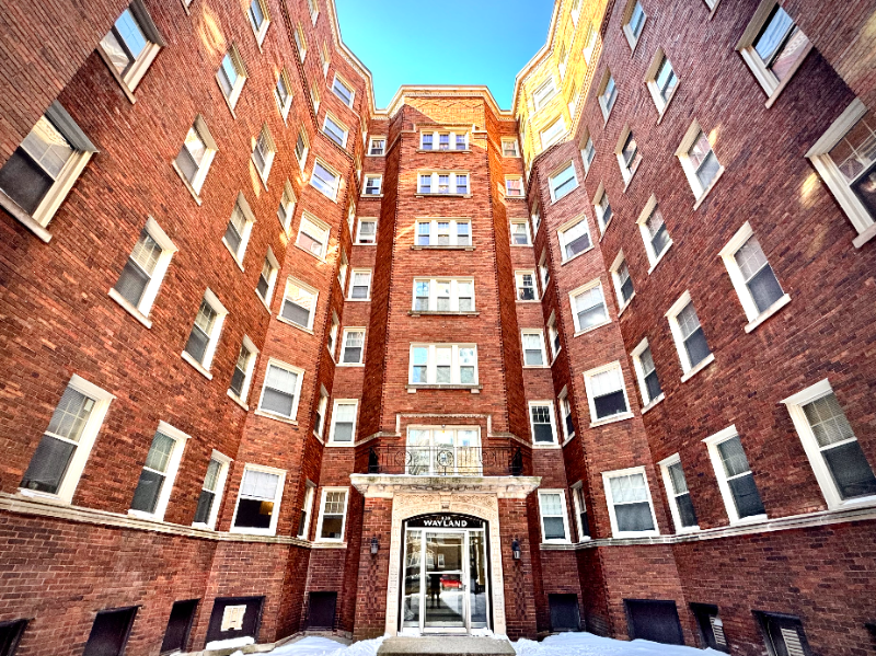 Primary Photo - 839 N Marshall St