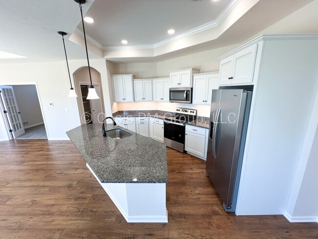 Building Photo - 201 Eisley Ln