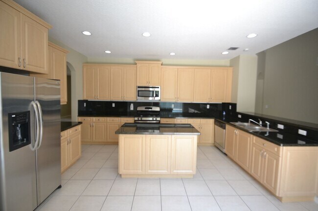 Foto del edificio - 12722 NW 18th Ct