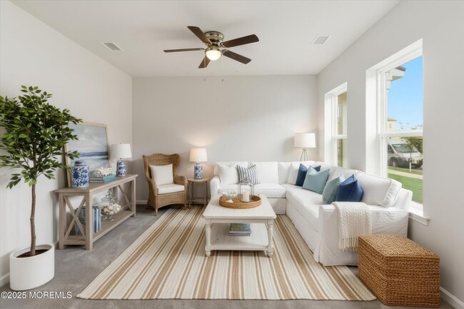 Foto del edificio - 12 Barton Ave