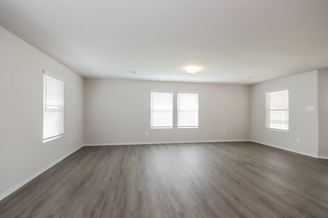 Foto del edificio - 204 Blue Crane St