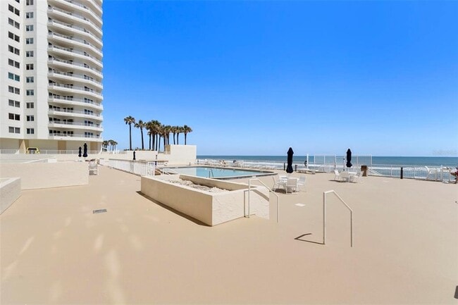 Building Photo - 2947 S Atlantic Ave
