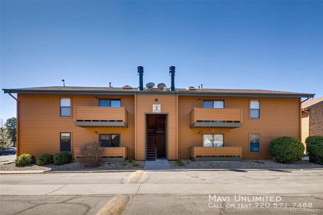 Building Photo - 3295 S Ammons St