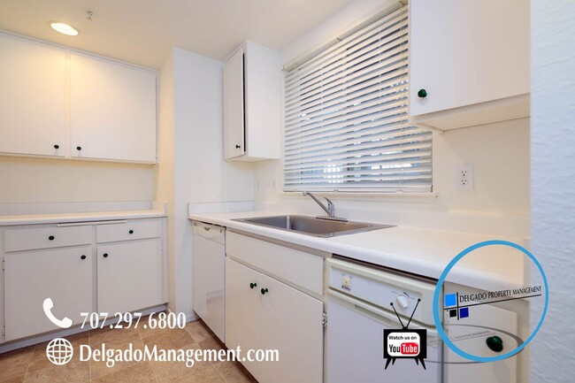 Foto del edificio - Benicia! Downstairs two bedroom, two baths...