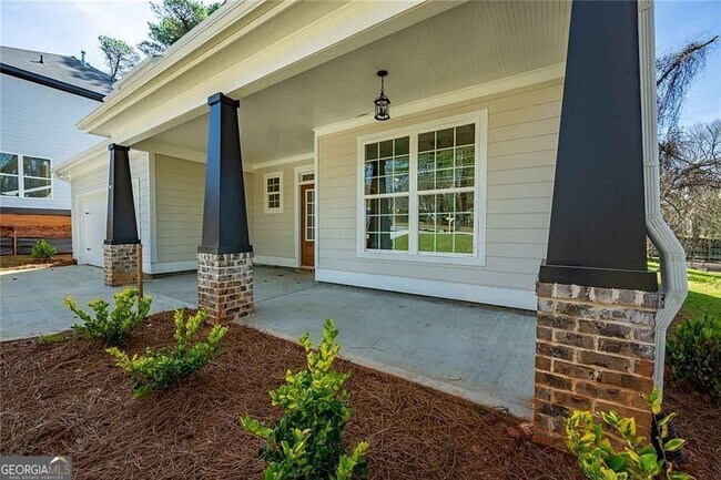 Foto del edificio - 1475 Eastland Rd SE