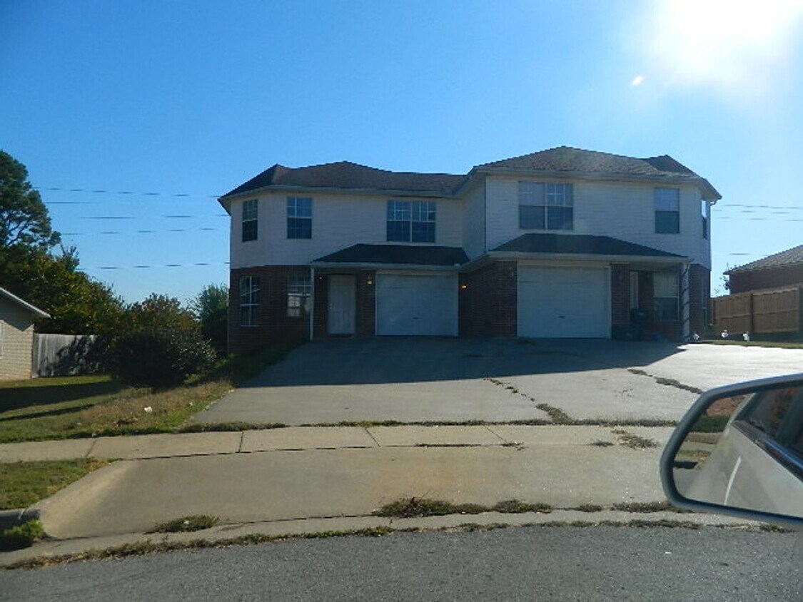 Photo - 2486-2486 Jeremiah Pl (Fayetteville, AR)