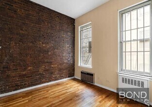 Building Photo - 331 E 33rd St