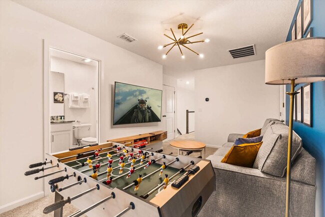 Foto del edificio - 2329 Distant Sun Trl