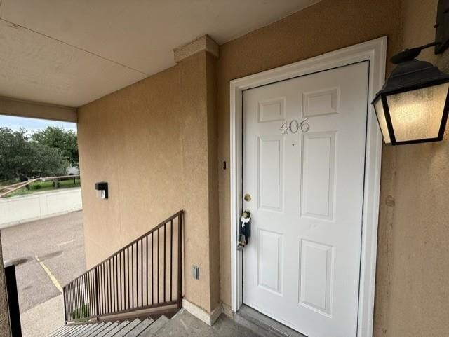 Foto del edificio - 2720 Camelot Dr