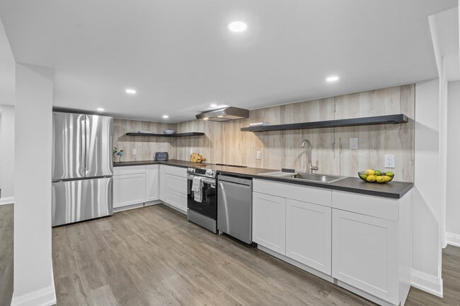 Photo du bâtiment - 37 Donn Ave