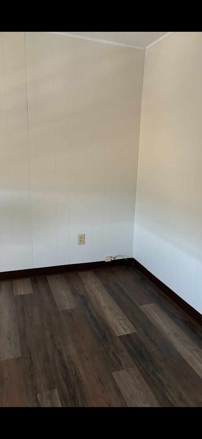Building Photo - 21 Hertz Ct