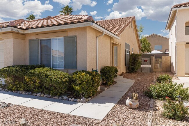 Foto del edificio - 757 Roddenberry Ave