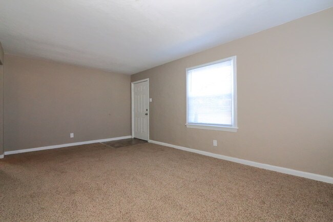 Building Photo - 3106 Pearl Harbor Dr