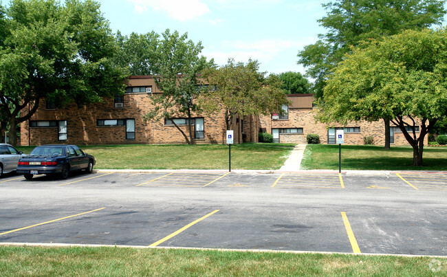 Building Photo - Rand Grove Village