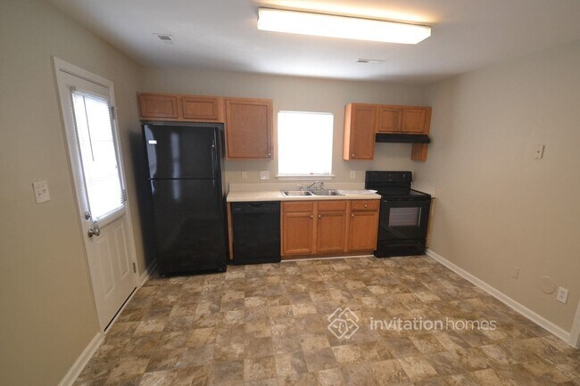 Building Photo - 1046 Brianna Way