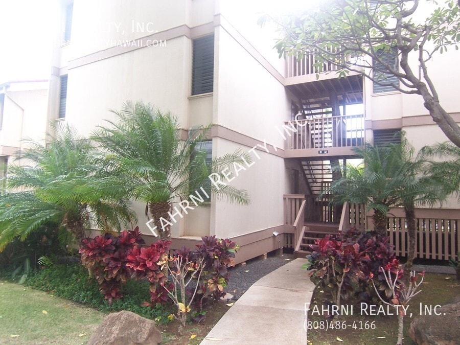 Primary Photo - 84-754 Ala Mahiku St-# 31-A
