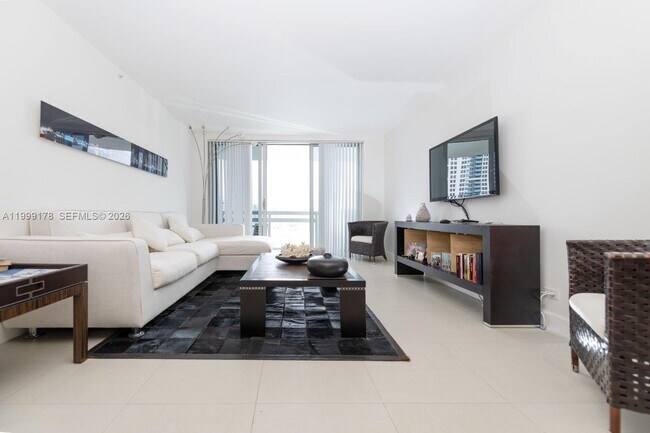 Foto del edificio - 1500 Bay Dr