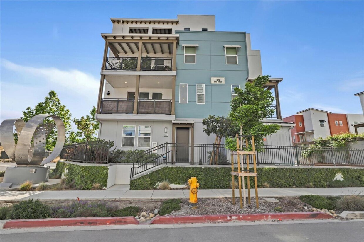 1470 Bond St, Milpitas, CA 95035 Townhome Rentals in Milpitas CA
