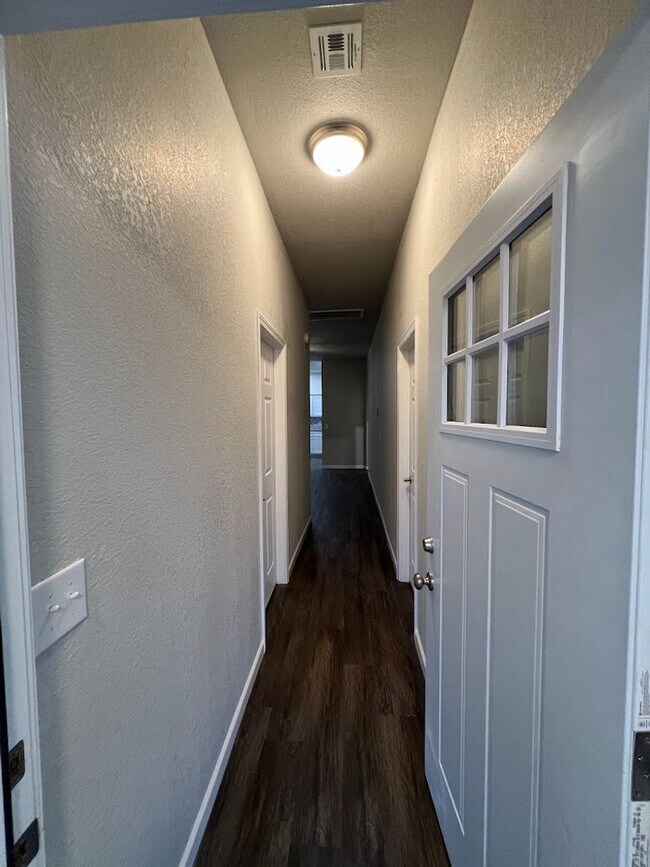 Foto del edificio - Stunning 4-Bedroom Renovated Home in Sapulpa