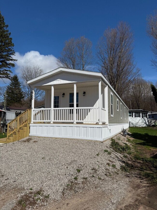 Foto del edificio - 6700 Spruce Dr