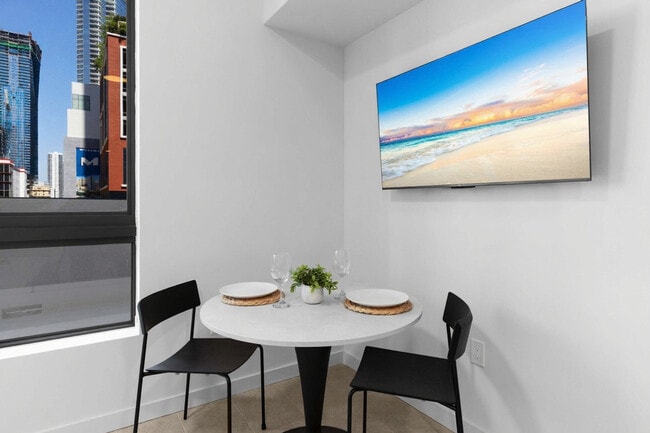 Foto del edificio - 501 NE 1st Ave