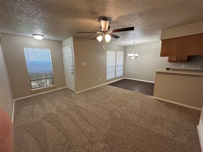 Building Photo - 4916 Brianhill Dr