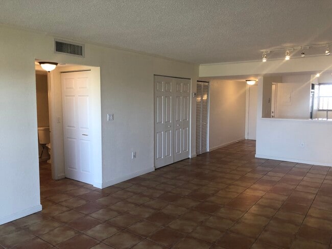 Foto del edificio - 10145 NW 9th Street Cir
