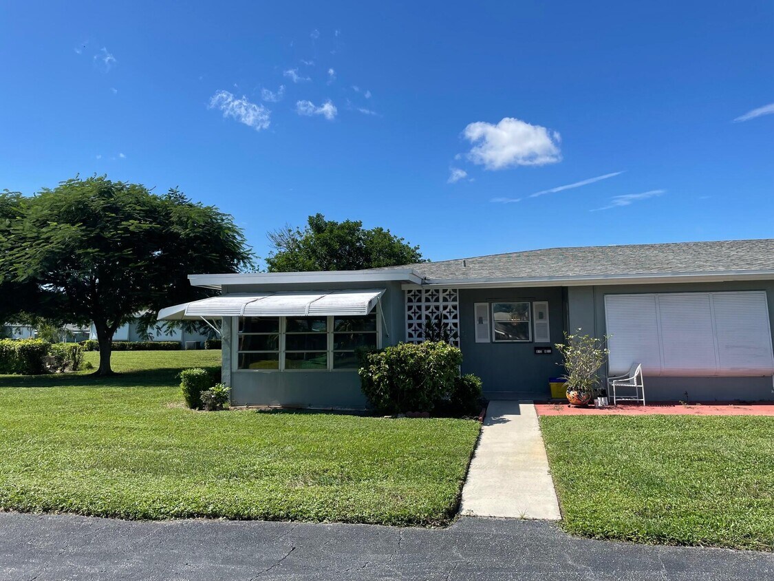 812 High Point Dr W, Delray Beach, FL 33445 House Rental in Delray