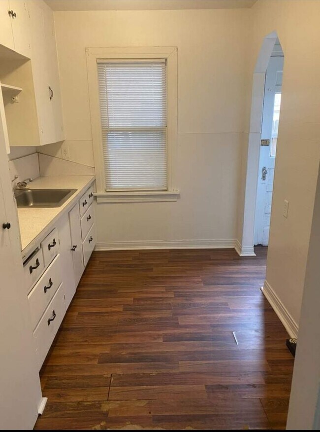 Foto del edificio - 2225 S Taylor St