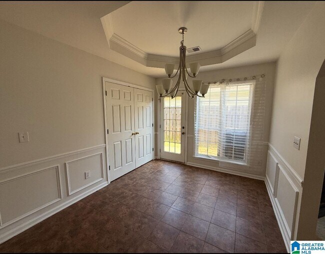Foto del edificio - 310 Hidden Creek Trail