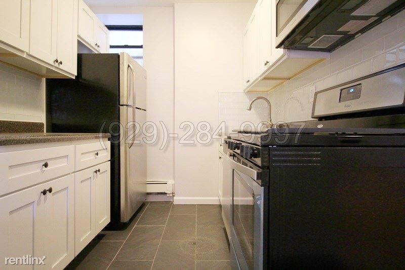Primary Photo - 1185 Putnam Ave