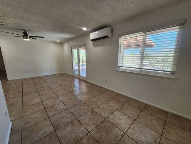 Foto del edificio - 73477 Desert Trail Dr