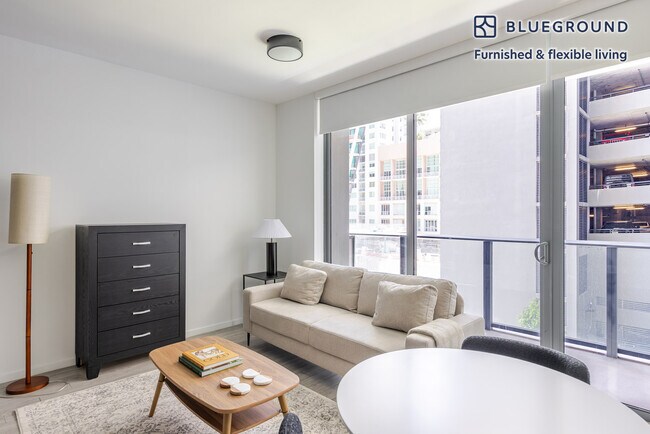 Foto del edificio - 230 NE 4th St