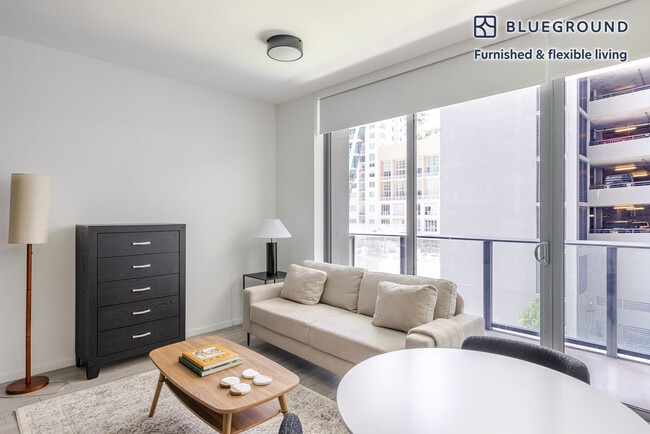 Building Photo - 230 NE 4th St