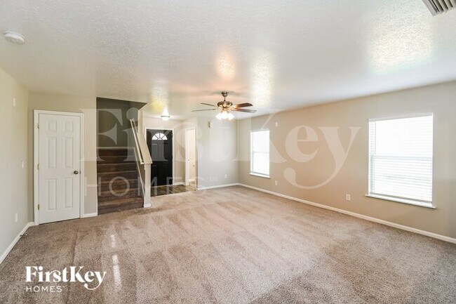 Foto del edificio - 2163 Fresco Dr