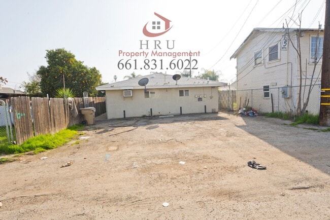 Building Photo - 126 Wilson Ave