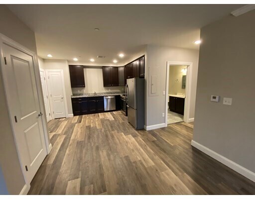 Foto del edificio - 40 Ames Ave