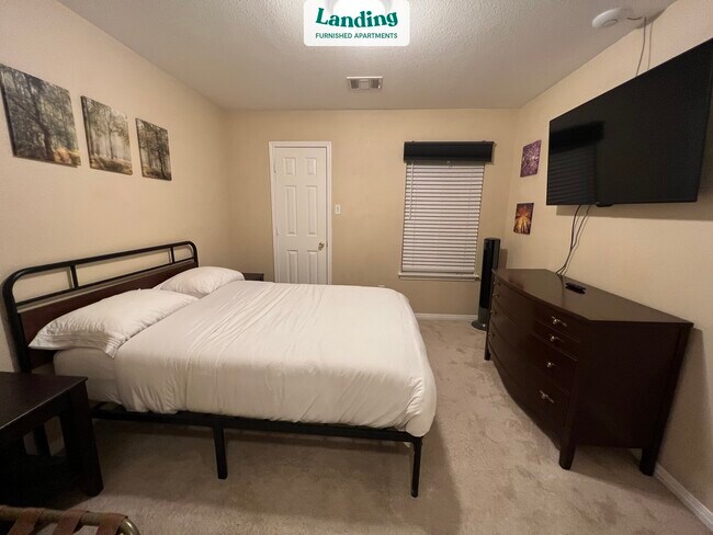 Foto del edificio - 2903 Northeast Dr