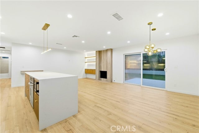 Foto del edificio - 7663 Sedan Ave