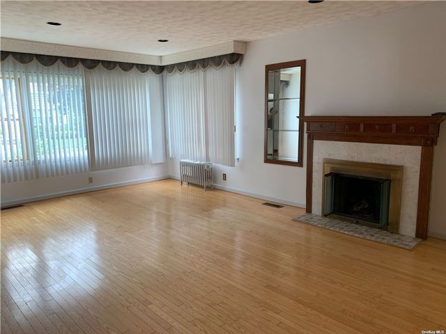 Building Photo - 463 Macatee Pl
