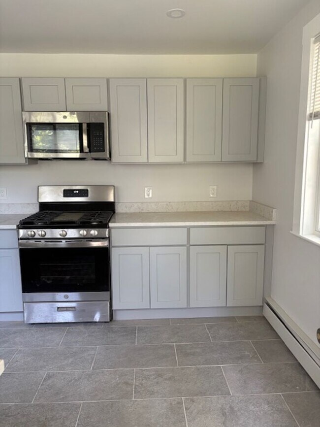 Foto del edificio - 8-8 Forest St