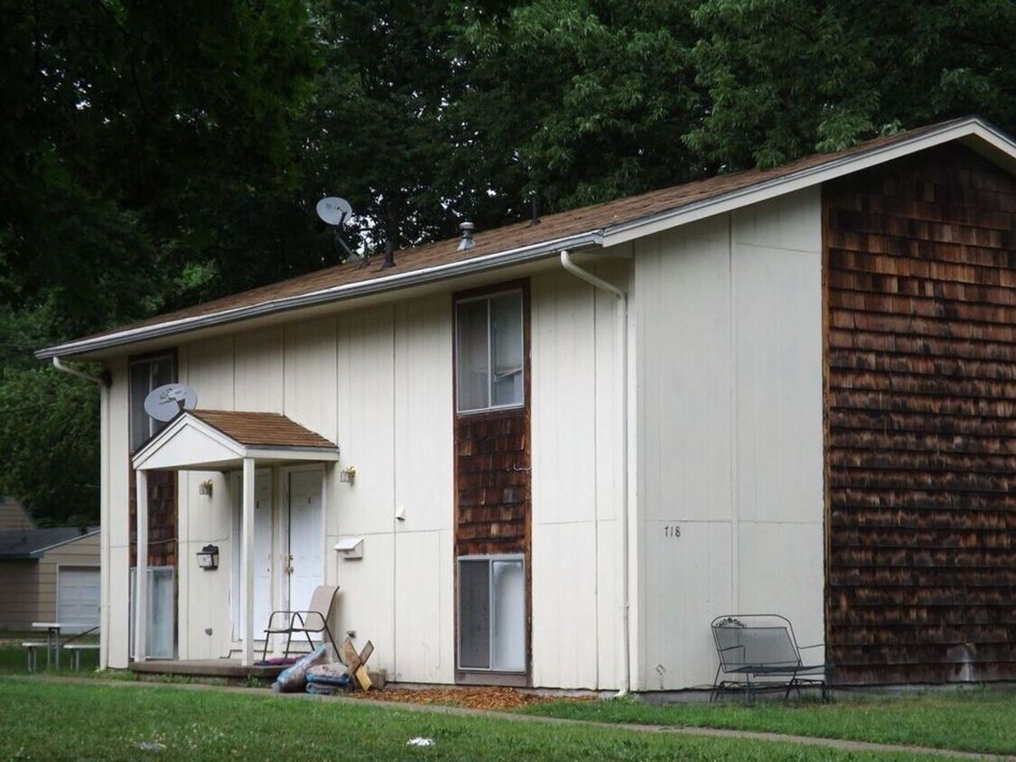 Primary Photo - 718 Kearney St