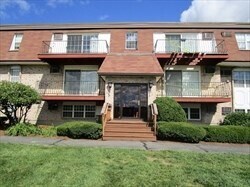 Foto principal - 12 Williamsburg Ct