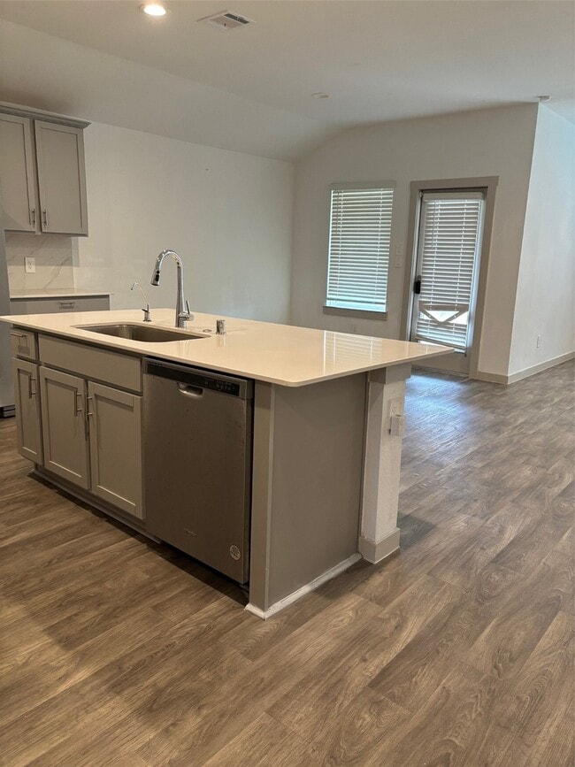 Foto del edificio - 1715 Plantation Pl